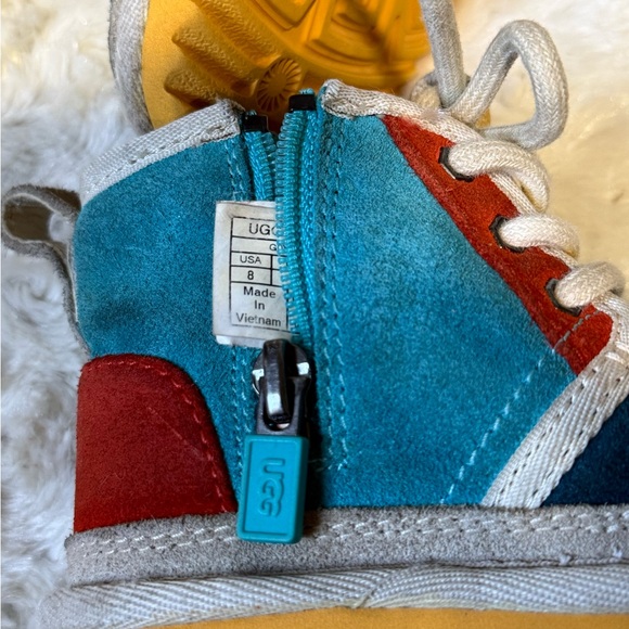 UGG TODDLER BOOTS MULTICOLOR - Picture 9 of 9